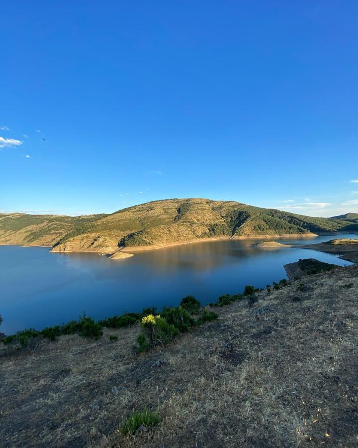 El Lago Cervera de Buitrago Exterior foto
