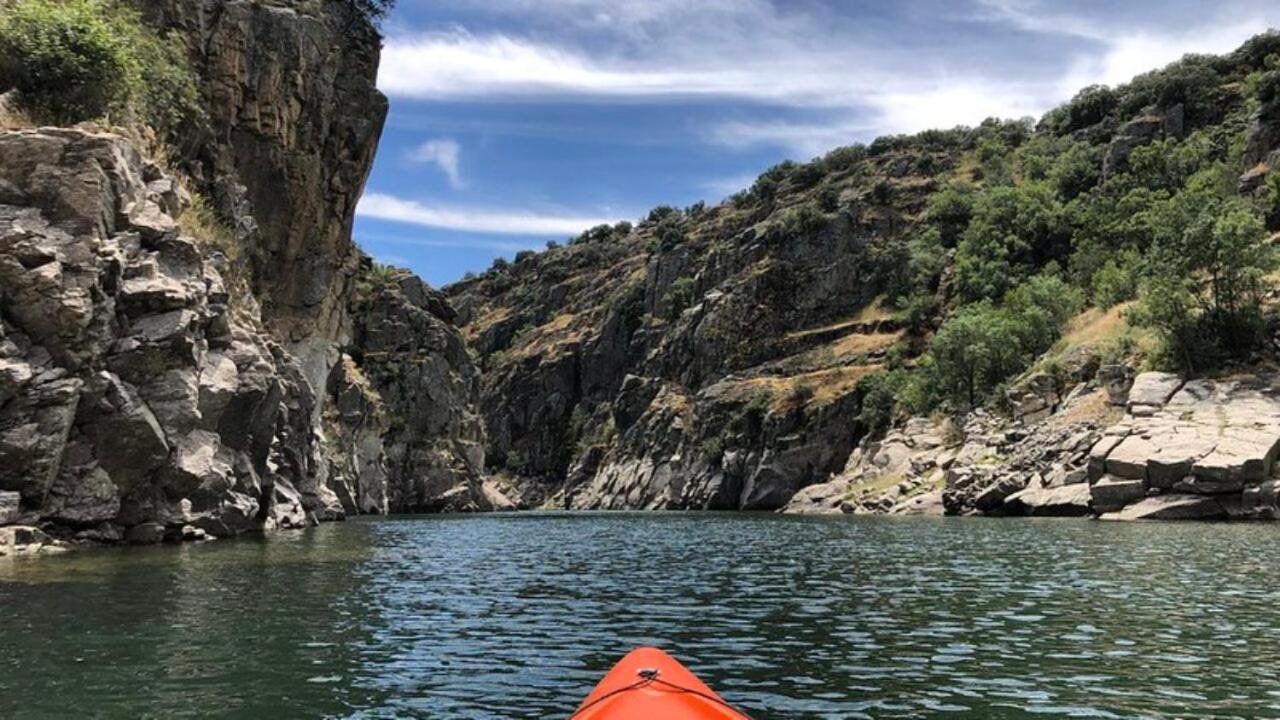 El Lago Cervera de Buitrago Exterior foto