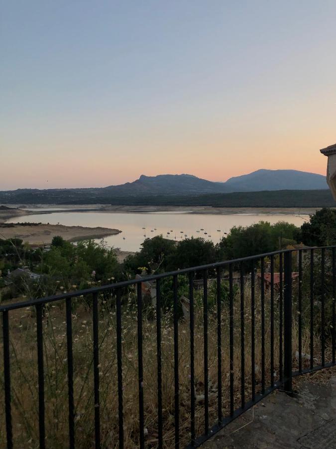 El Lago Cervera de Buitrago Exterior foto